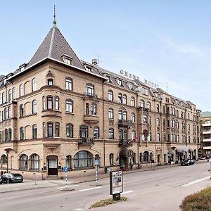 Best Western Plus Grand Hotel Халмщад Exterior photo