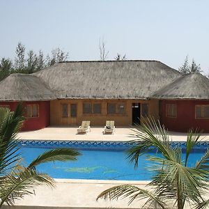 Le Baobab De Nianing Hotel Exterior photo