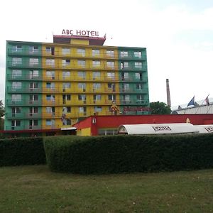 Abc Hotel Нитра Exterior photo