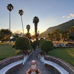 Hotel Bahia Atitlan Панахачел Exterior photo