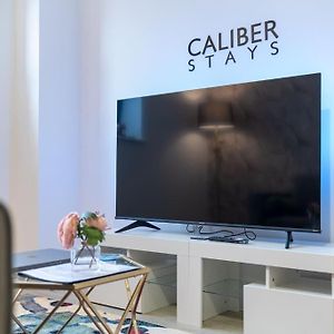 Caliber Stays Apartments & Homes - The Hermes Suite - One Bedroom Apartment - Xskyline Views Манчестър Exterior photo