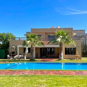 Spacious Moroccan Private Villa With Heated Pool Маракеш Exterior photo