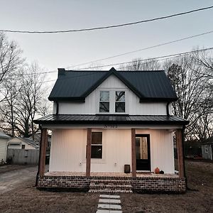 Peaceful Sears, Roebuck And Company Mail Order Home. Henderson Exterior photo