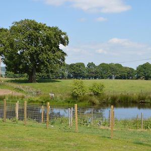 The Farmhouse At Williamscraig Holiday Cottages Линлитгоу Exterior photo