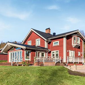 Awesome Home In Idkerberget With Lake View Grangärde Exterior photo