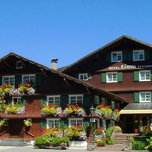 Schedlers Loewenhotel-Garni Албершвенде Exterior photo