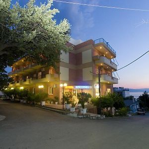 Hotel Kallithea Лутра Едипсу Exterior photo