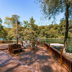 Riverfront Retreat With Fire Pit Fish And Hike! Heber Springs Exterior photo