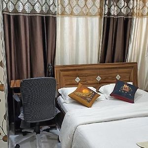 Private Fully Furnished Room In Kalyani Nagar Пюн Exterior photo