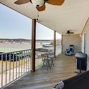 Lakefront Ozark Condo With Spacious Balcony! Камдентън Exterior photo