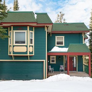 Vacation Homes By The Bulldog- Berker'S Suite A Силвър Стар Exterior photo