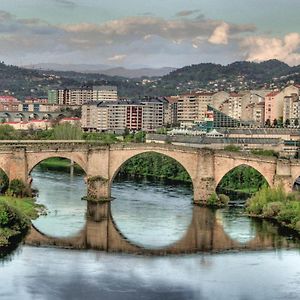 Piso Ourense Bonito Y Termal Apartment Exterior photo