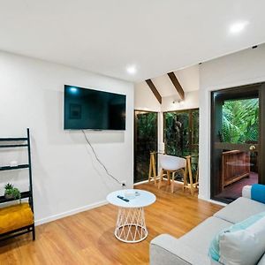A 1Br Slice Of Titirangi Heaven - Wifi - Netflix Apartment Оукланд Exterior photo