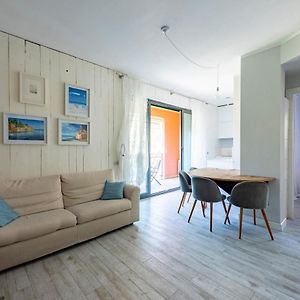 Joivy Cosy Flat With Splendid Sea View Apartment Дзоали Exterior photo