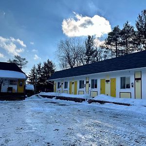 Skyland Motel Inn & Suites Хънтсвил Exterior photo