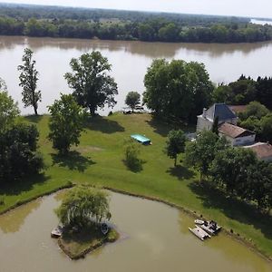 Le Cast'L 4 Coin De Paradis En Bord De Dordogne Apartment La Riviere  Exterior photo