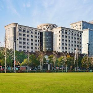 Vance Hotel - Taizhou Тайжу Exterior photo