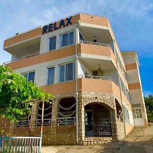 Villa Relax Добра вода Exterior photo