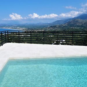Villa Argia With Private Pool Джорджополис Exterior photo