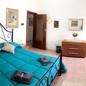 A Casa Di Maria Bed & Breakfast Оциери Exterior photo