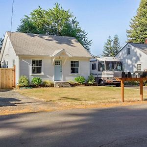 Charming Eugene Retreat Private Hot Tub And Yard! Villa Exterior photo