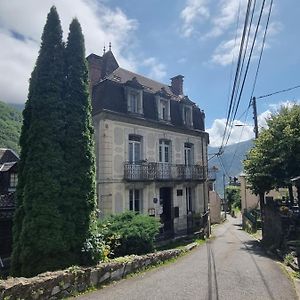 Auberge Du Crabere Hotel Melles Exterior photo