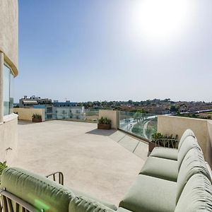 Luxury Beautiful Penthouse With Amazing Views & Ac By 360 Estates Apartment Марсахлок Exterior photo