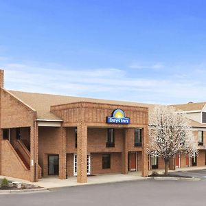 Days Inn By Wyndham Фармвил Exterior photo