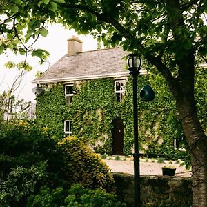 The Farm House At Fitz Of Inch Hotel Страдбали Exterior photo