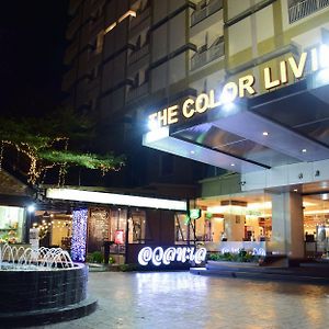 The Color Living Hotel Самут Пракан Exterior photo