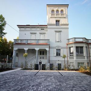 Villa Benatti Карпи Exterior photo