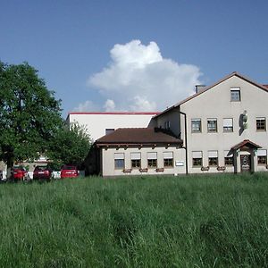 Gaestehaus Stephanie Hotel Ilbesheim Exterior photo