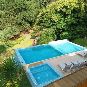 Casa Com Piscina Privada E Jacuzzi No Geres Villa Pandoses Exterior photo