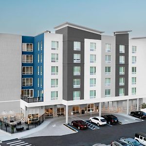 Towneplace Suites By Marriott Tampa Клиъруотър Exterior photo