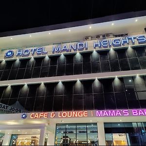 Hotel Mandi Heights - Bar, Fine Dining & Banquet Hall Exterior photo