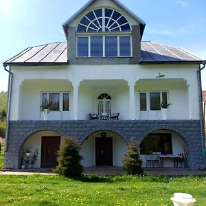 Садиба "Віталія" Hotel Воловец Exterior photo