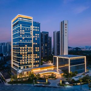 Crowne Plaza Jiangmen Binjiang By Ihg Hotel Exterior photo