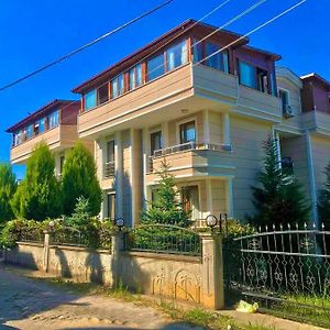 Comfortable Apartment With A Balcony 9 Ялова Exterior photo