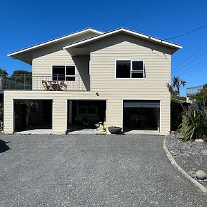 Coastal Lodge Kekerengu Exterior photo