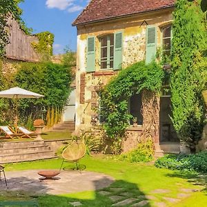 5 Bedroom Gorgeous Home In Villeneuve-Sur-Yonne Exterior photo