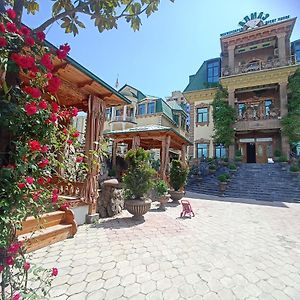 Almos Hotel Душанбе Exterior photo