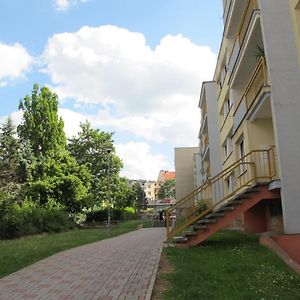Jenys Apartment Теплице Exterior photo