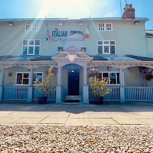 The Italian Greyhound Hotel Great Glen Exterior photo