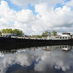 Hotelboat Sarah Хронинген Exterior photo