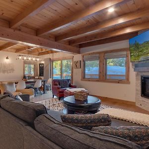 Olympic Valley Hideaway - Newly Remodeled Cabin With Private Hot Tub Villa Exterior photo