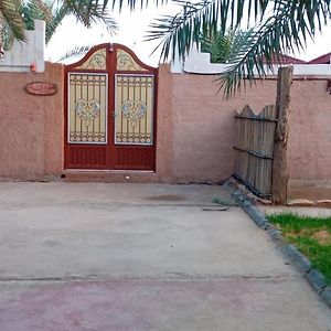 Astraha Oznh Villa Бурайда Exterior photo