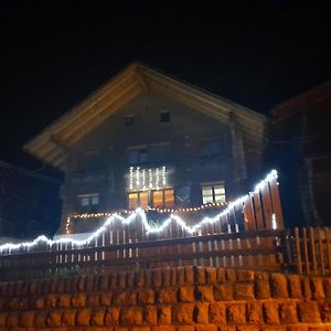 Mys Chalet Bed & Breakfast Jaun Exterior photo