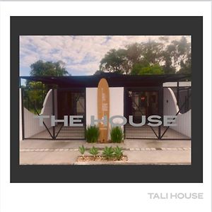 Tali House - Casa Hotel Сао Франсиско до Сул Exterior photo