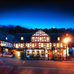 Landgasthof Zum Weissen Schwanen Hotel Браубах Exterior photo