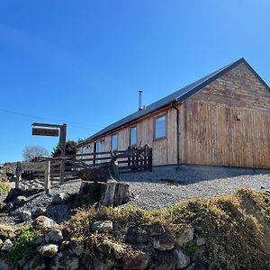 The Barn Villa Лейрг Exterior photo